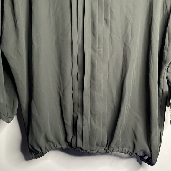 Ana Black Sheer Pleated Seam Tunic Size Medium - Picture 4 of 9